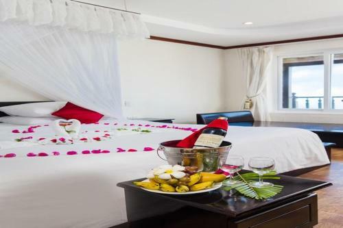 Hotel Rock Water Bay