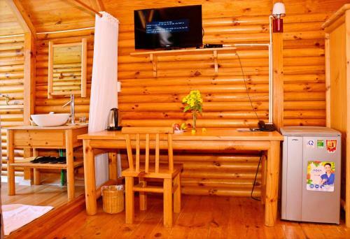 Hotel Phu Ninh Lake Resort