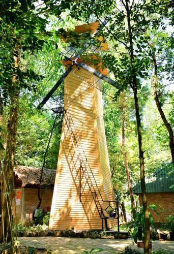 Hotel Phu Ninh Lake Resort