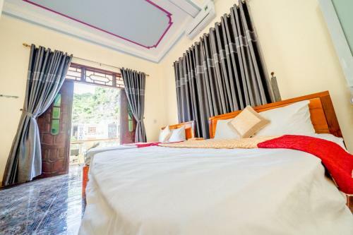 Bed & Breakfast Phong Nha Happy Homestay