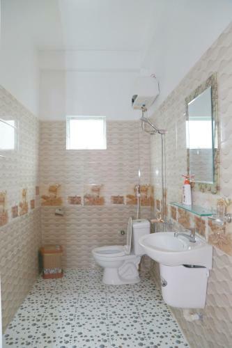 Bed & Breakfast Phong Nha Happy Homestay