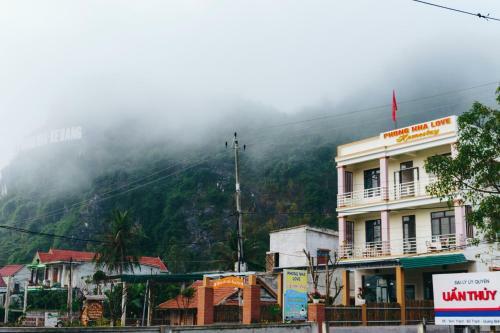 Bed & Breakfast Phong Nha Love Homestay