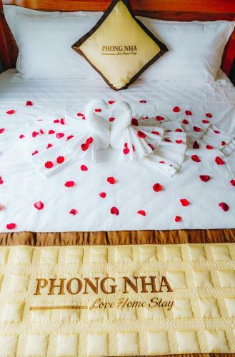 Bed & Breakfast Phong Nha Love Homestay