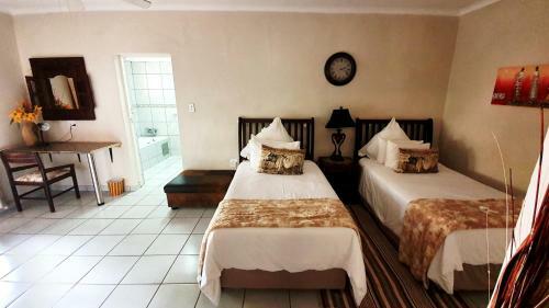 Hostal Dei Gratia Guest House