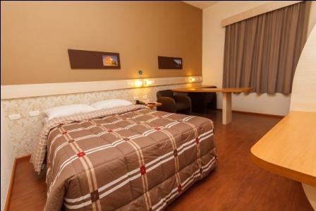 Hotel 10 Ponta Grossa