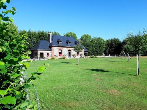 Holiday Home Le Clos Du Blanc (smf300)