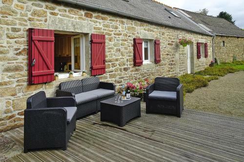 Holiday Home Plogonnec - Bre06049-f