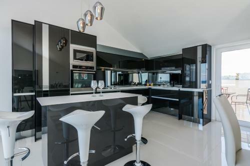Apartamento Breathtaking Sea View Luxury Penthouse