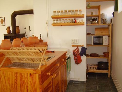 Hostal Cs�nye Vend�gh�z