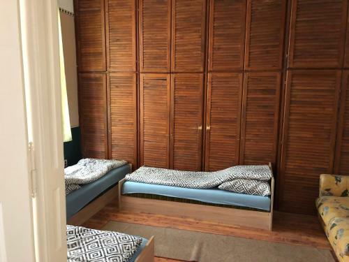 Hostal Miksz�th Vend�gh�z