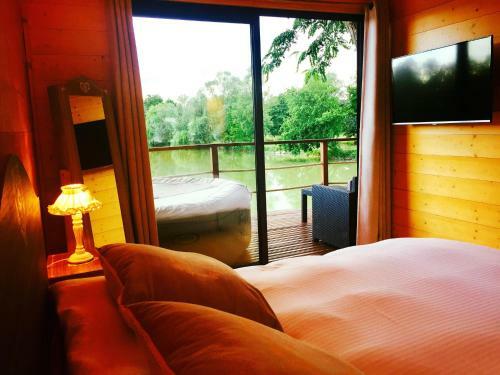 Bed & Breakfast Le Domaine De Charlyne