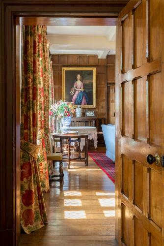 Agroturismo Llong Chateau Sleeps 14 Wifi