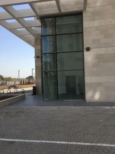 Tel Aviv Modern Apartment