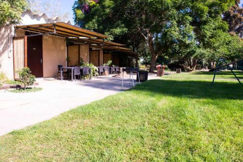 Lodge Gvulot - Kibbutz Experience