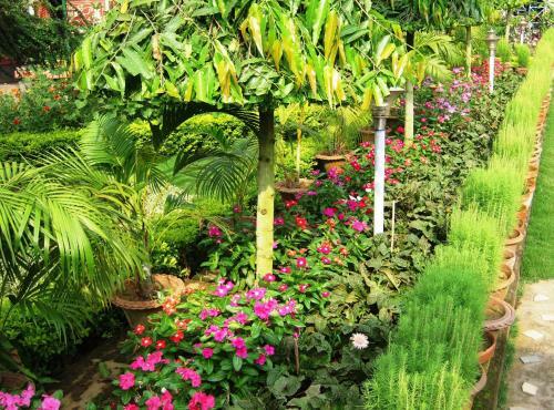 Hostal Rater Tara Diner Rabi Guest House