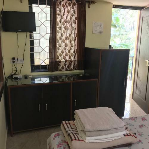 Hostal All Seasons Guest House
