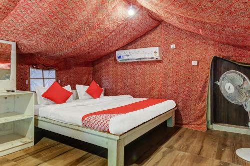 Oyo 41341 Hotel Paradise Tent Resorts