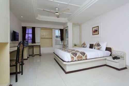 Oyo 10264 Hotel Midtown