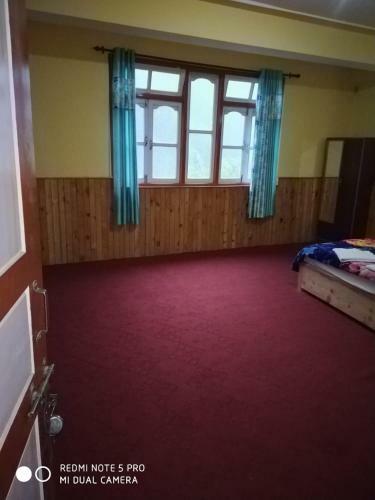 Posada Delight Royal Lachen