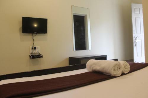 Hotel Serenity Resort Panhala