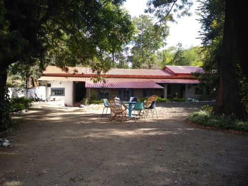 Hostal The Vergomont Holiday Home