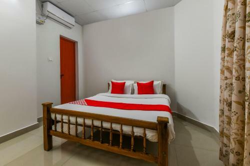 B & B Apartments, Konni, Pathanamthitta