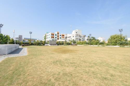 Hotel Oyo 22964 Kundan Lawns