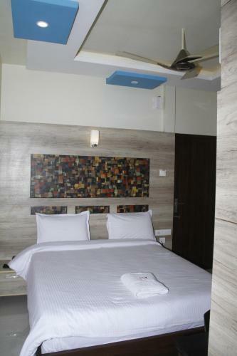 Hotel Jeyam Residency