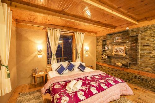 Zostel Homes Cheog (shimla)