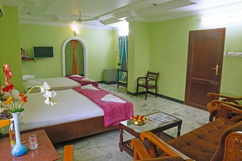 Hotel Ganga Palace