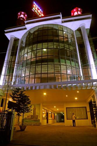 Hotel Ganga Palace