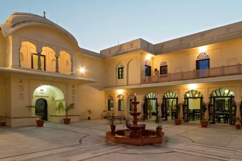 Dhulagarh A Heritage Hotel