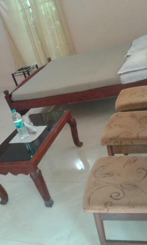 Deluxe Room Stay - Coorg Guest House