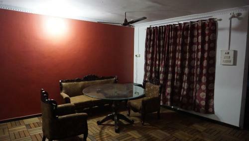 Hotel Sona Villa, The Lake Chalet