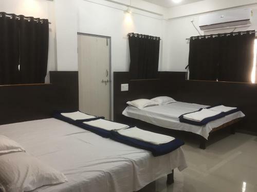Hotel Joshi Yatri Niwas