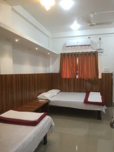 Hotel Joshi Yatri Niwas