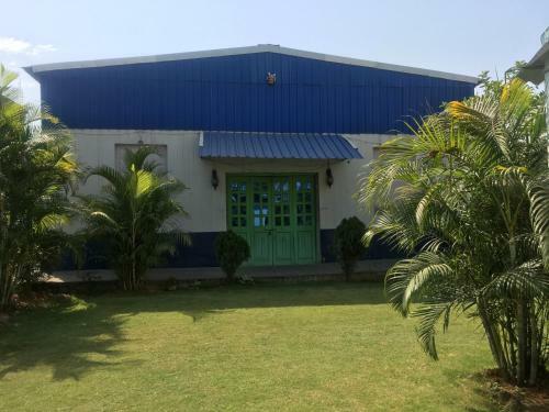 Hotel The Royal Panacea