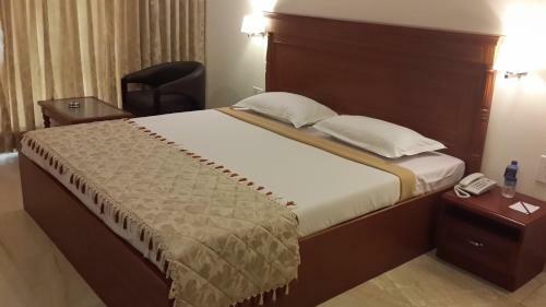 Hotel Paramount Inn