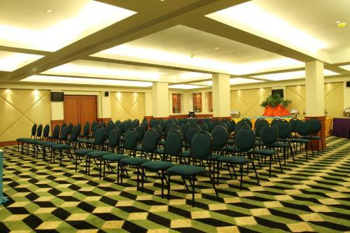 Hotel The Residency Karur
