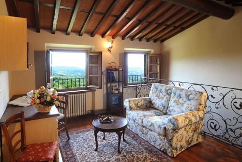 Corte Tognetti Villa Sleeps 30 Pool Wifi