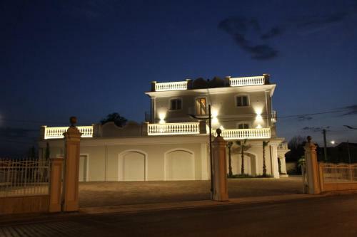 Suites & Apartments Liola'