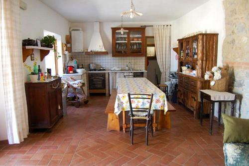 Casa Al Vento Villa Sleeps 12 Pool Wifi