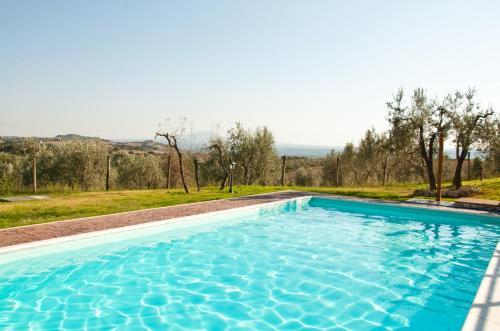 Casa L'arcobaleno : 3 Holiday Homes With Pool