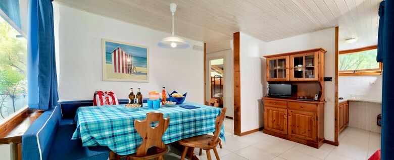 Isamar Holiday Village