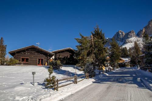 Chalet Carezza