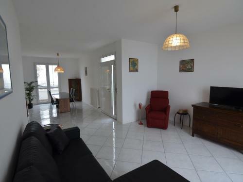 Spacious Villa With Garden In Gemmano