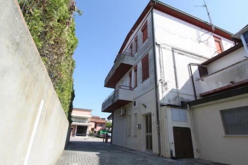Sarzi Apartment