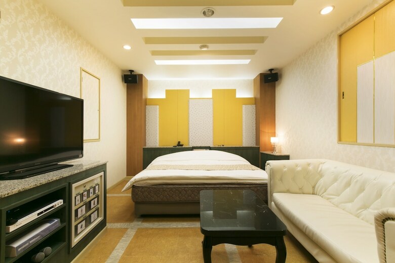 Hotel Atlantis Toyonaka (adult Only)