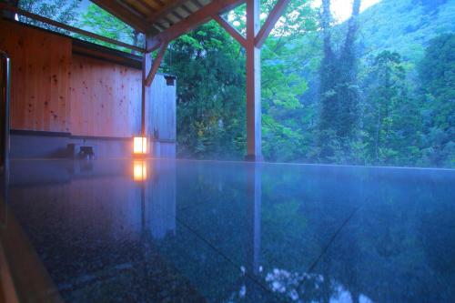 Yamanakaonsen Ohanami Kyubei