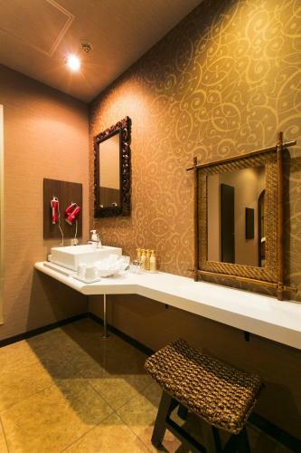 Hotel Atlantis Higashi Osaka (adult Only)